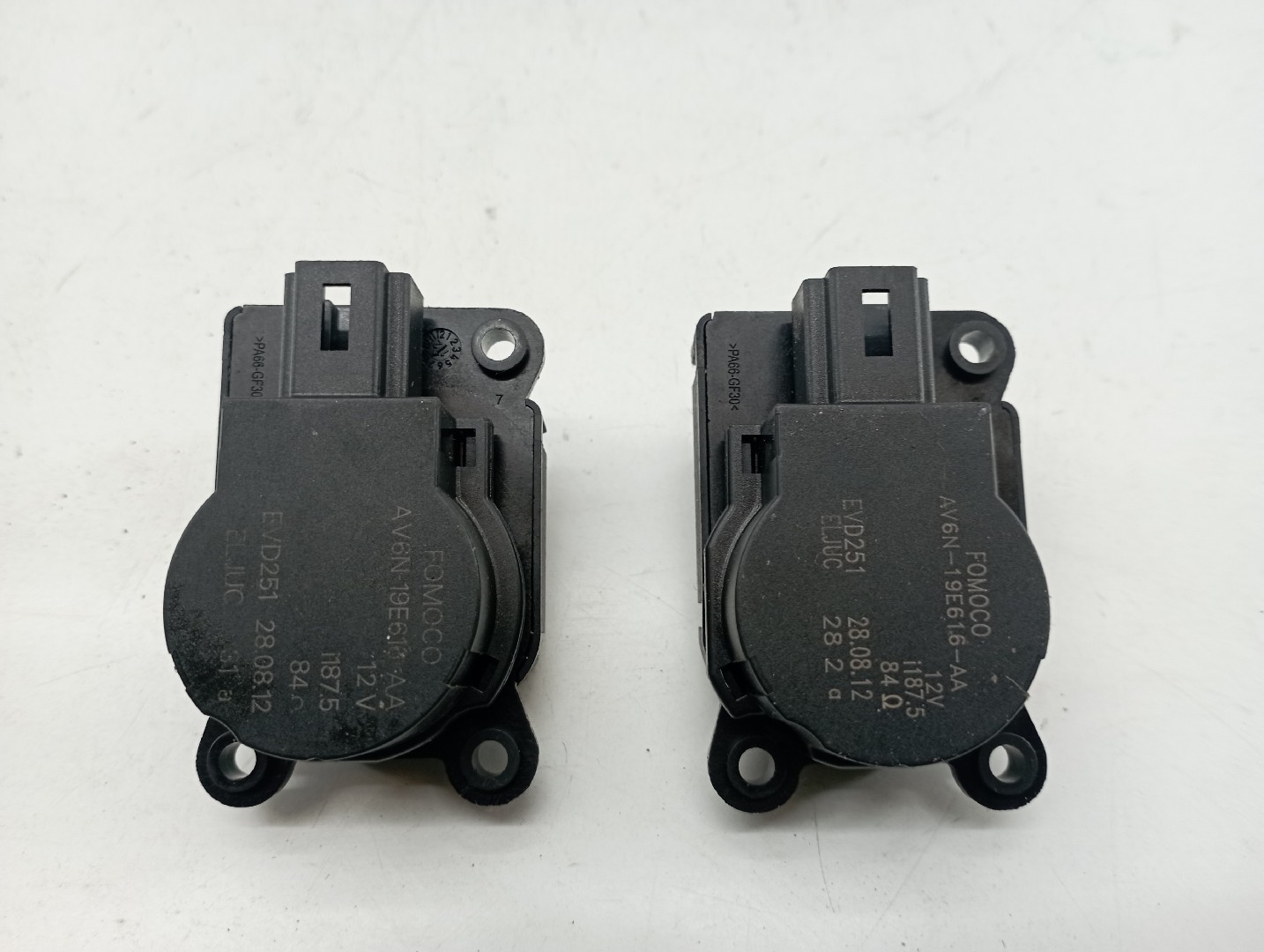 Atuador da Climatizaçao / Sofagem  FORD FOCUS III Caixa/Hatchback | 11 -  Imagem-6