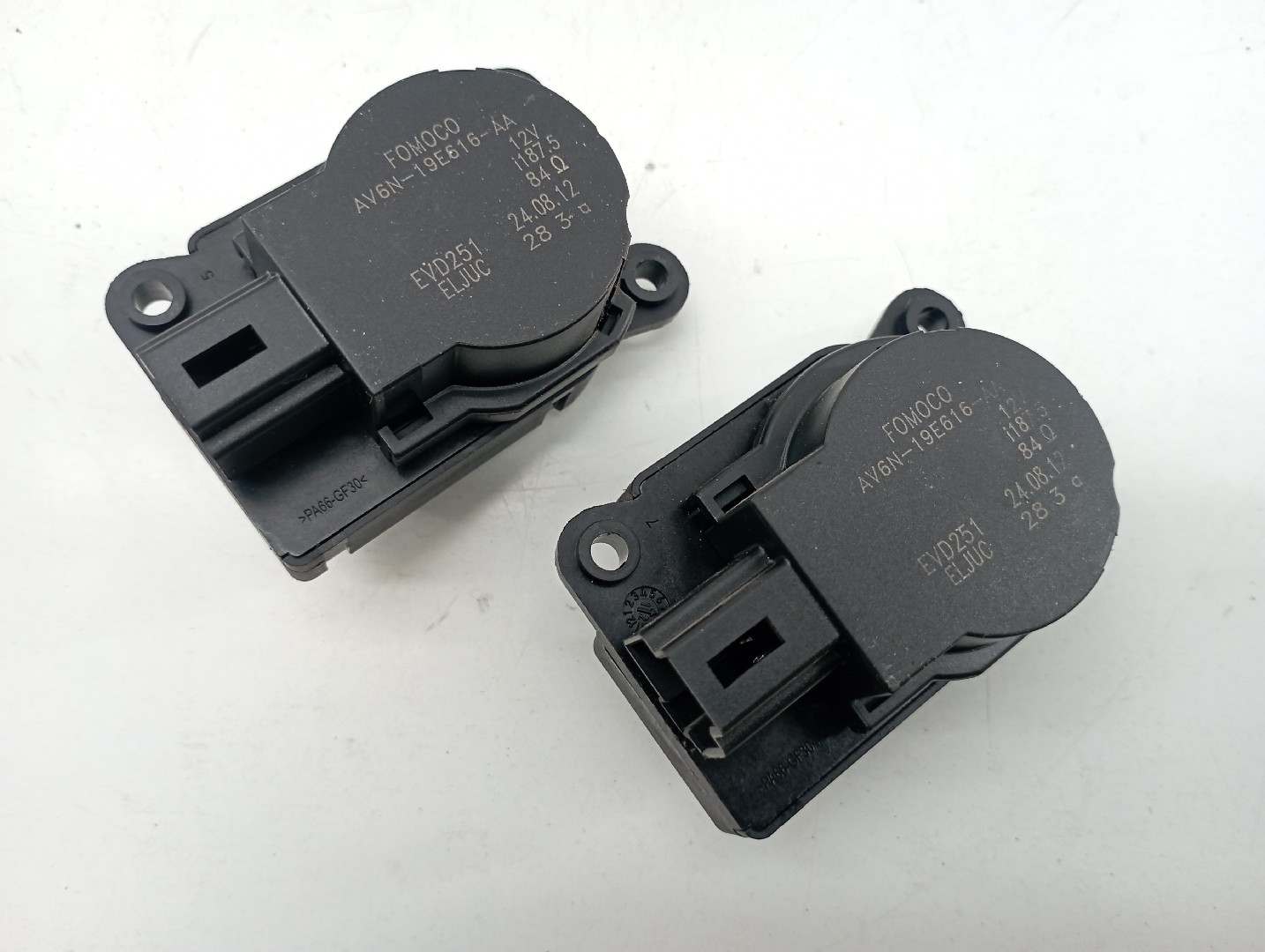 Atuador da Climatizaçao / Sofagem  FORD FOCUS III Caixa/Hatchback | 11 -  Imagem-8