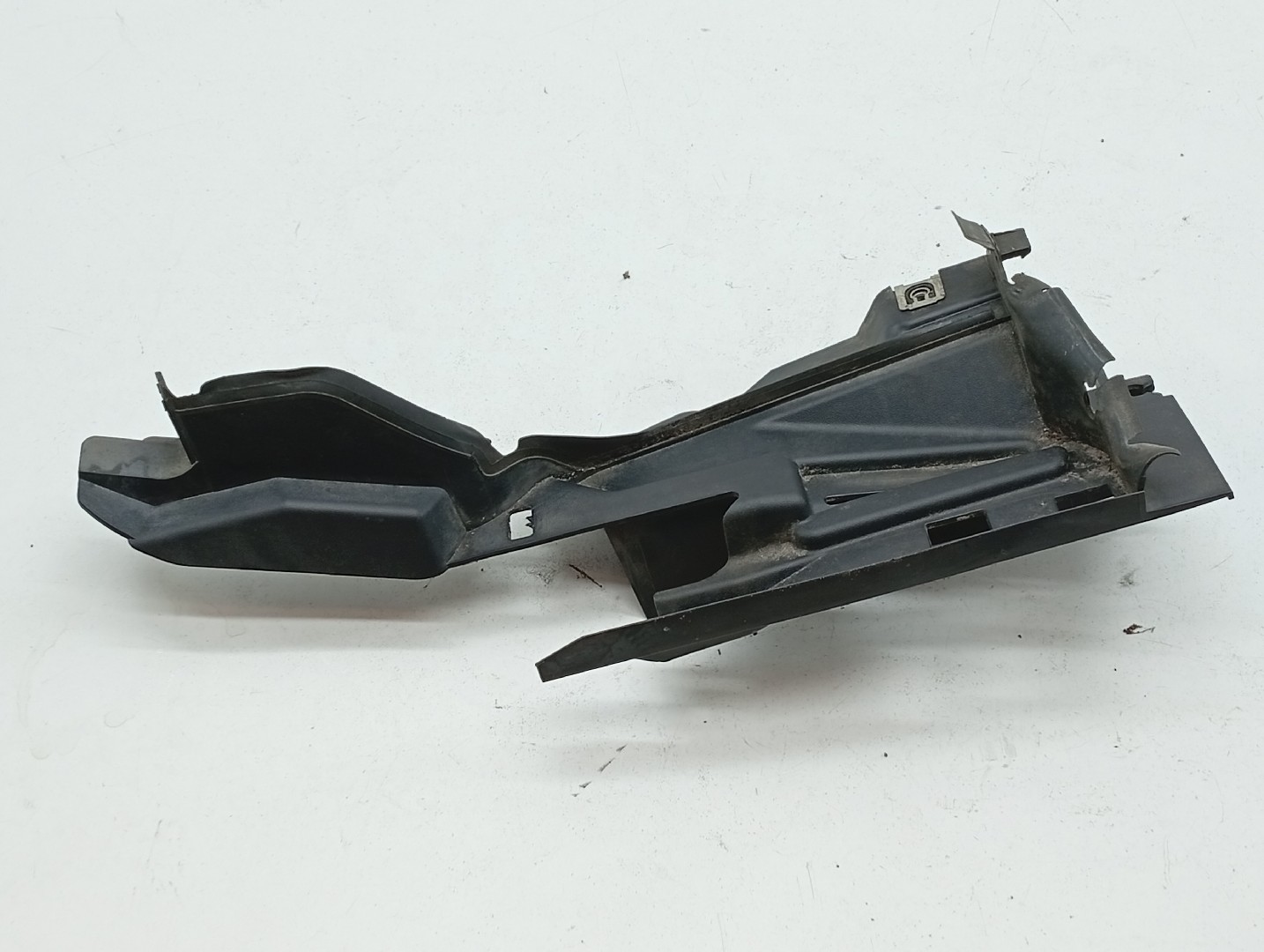 Guia de para-choques FORD FOCUS III Caixa/Hatchback | 11 -  Imagem-4