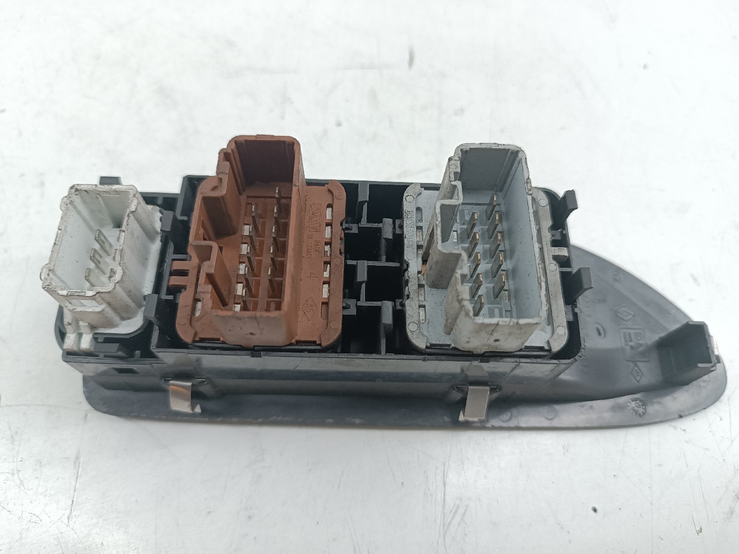 Comutador de vidro frente esquerdo RENAULT LAGUNA II Grandtour (KG0/1_) | 01 - 07