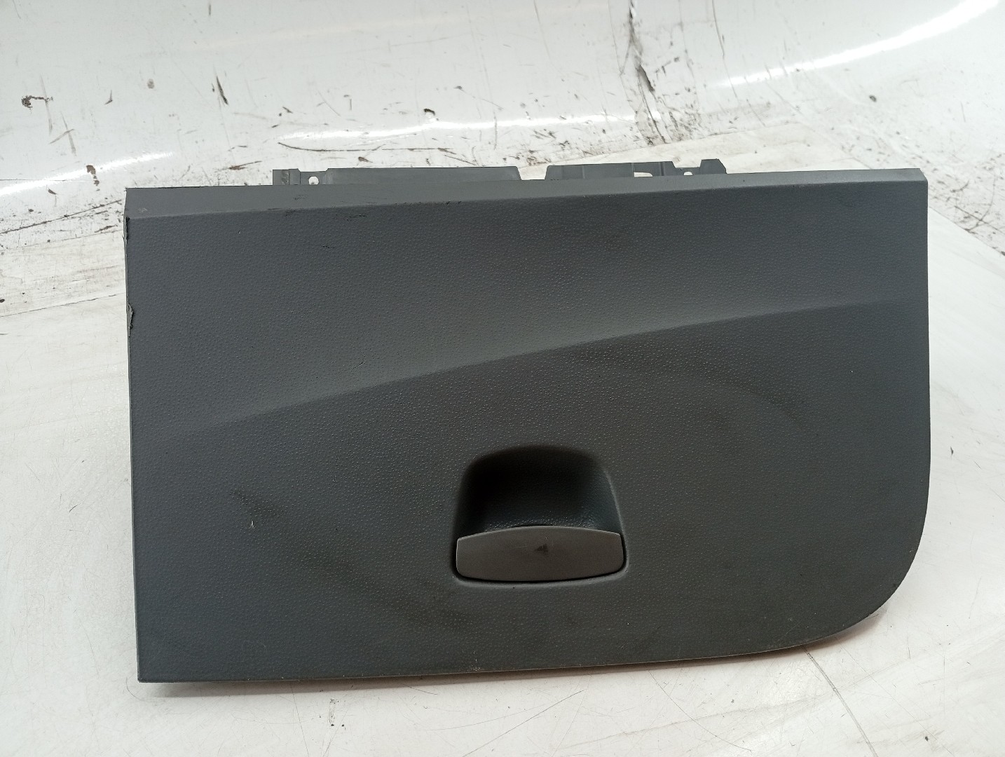 Porta luvas SEAT IBIZA IV (6J5, 6P1) | 08 - 17