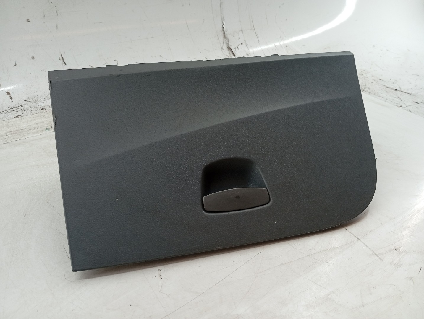 Porta luvas SEAT IBIZA IV (6J5, 6P1) | 08 - 17 Imagem-1