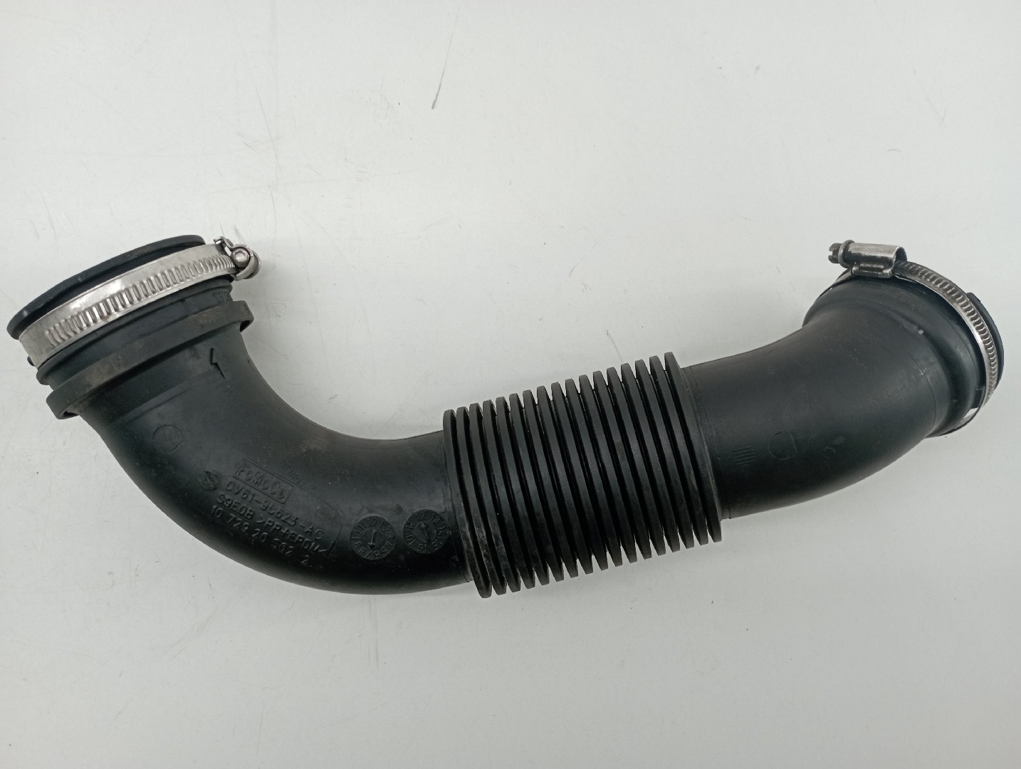 Tubagem do Intercooler FORD FOCUS III Caixa/Hatchback | 11 - 