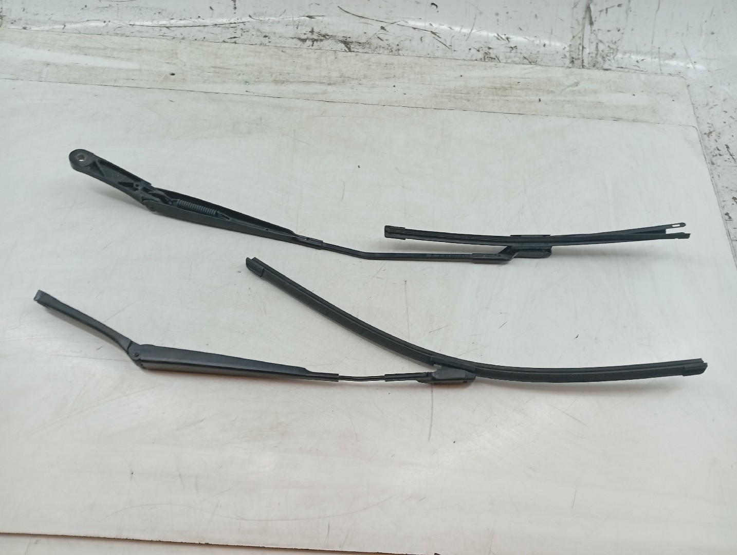 Astes/Escova Limpa Conjunto (2) SEAT IBIZA IV (6J5, 6P1) | 08 - 17