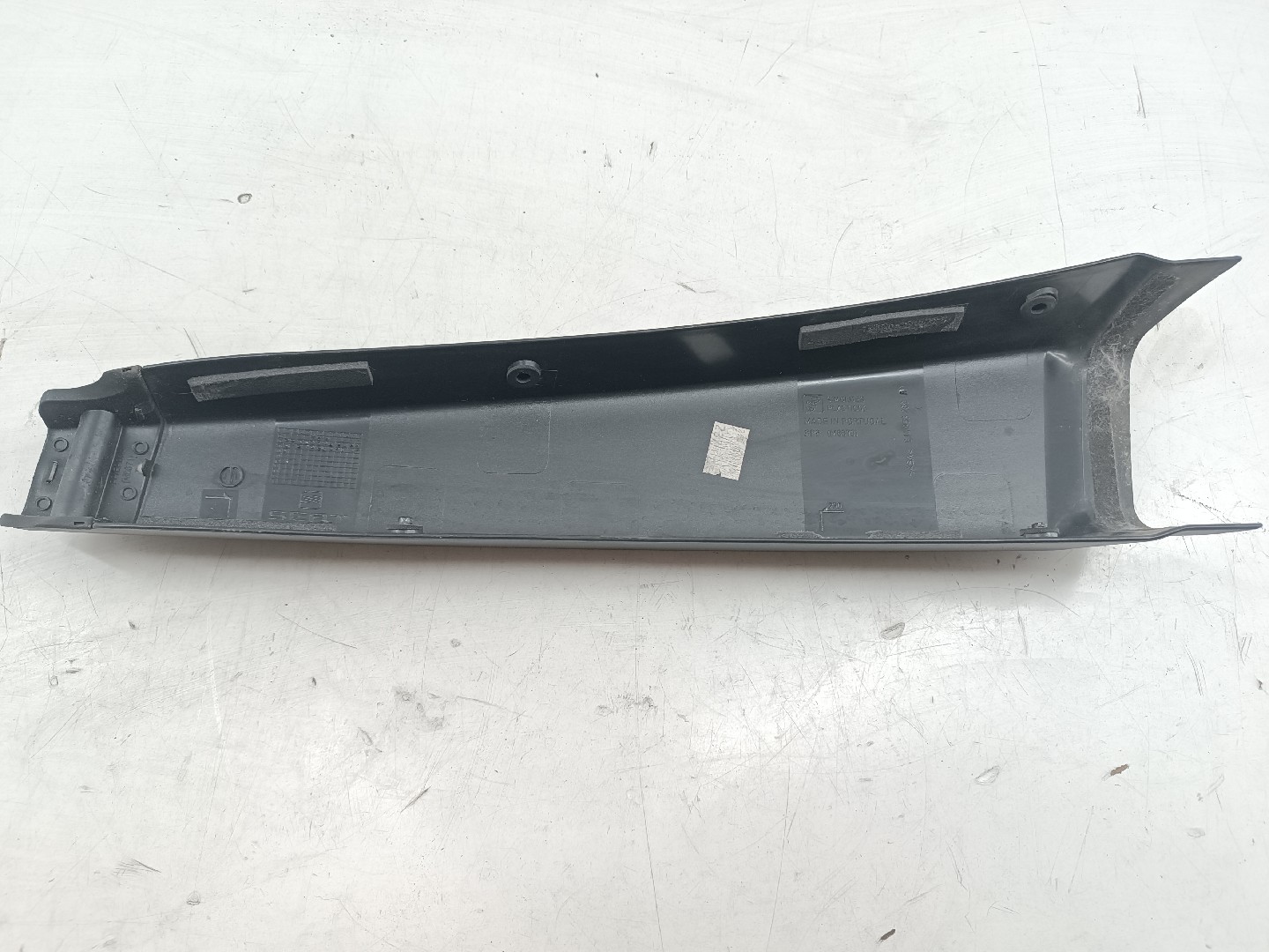 Moldura de pilar B esquerda SEAT IBIZA IV (6J5, 6P1) | 08 - 17