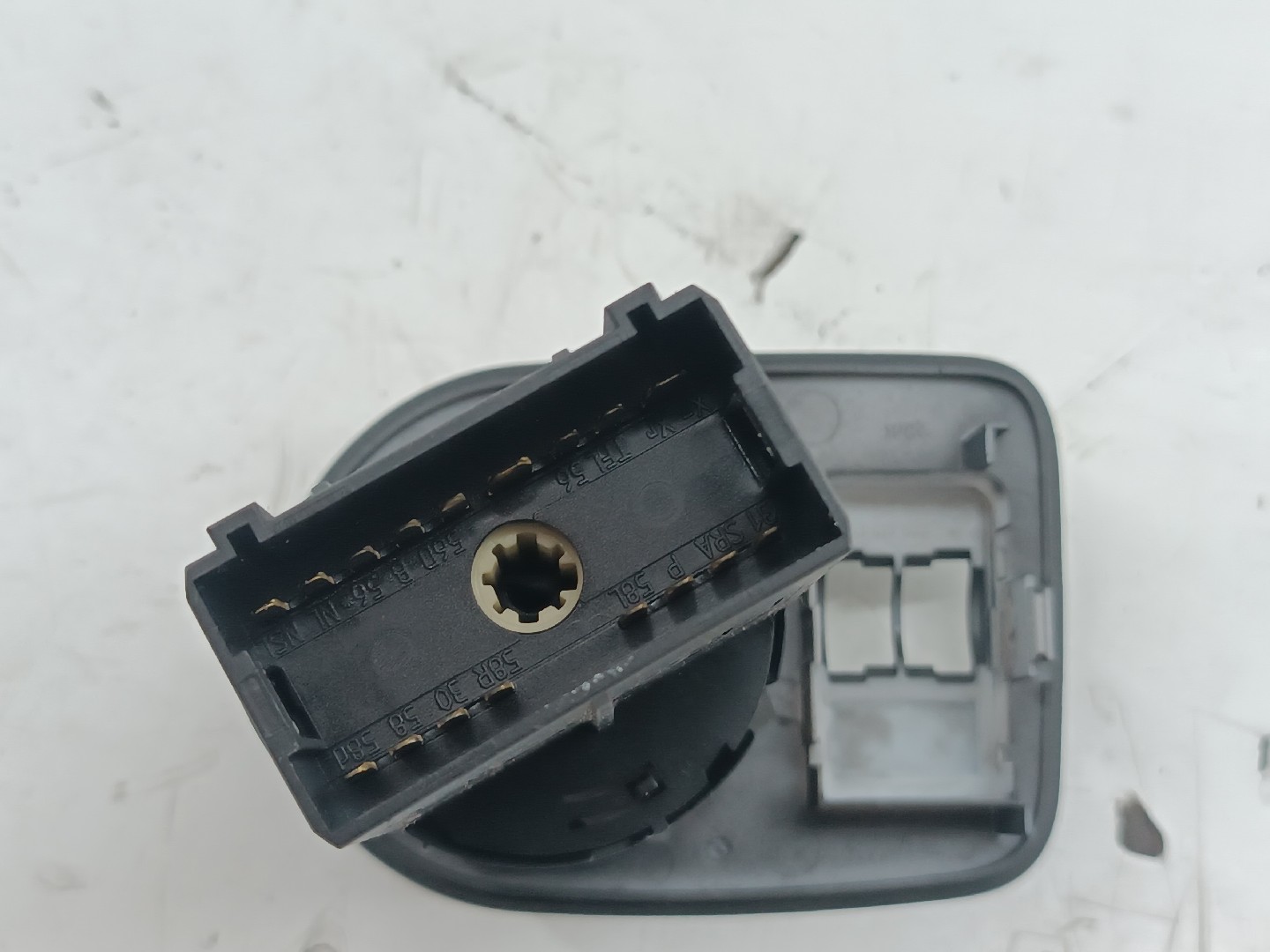 Comutador de luzes SEAT IBIZA IV (6J5, 6P1) | 08 - 17 Imagem-3
