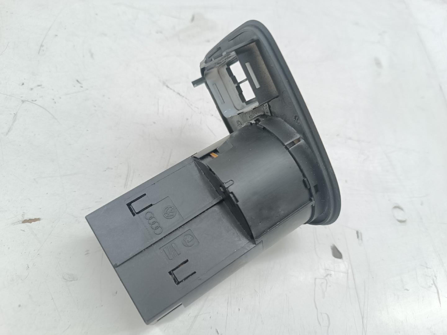Comutador de luzes SEAT IBIZA IV (6J5, 6P1) | 08 - 17 Imagem-4