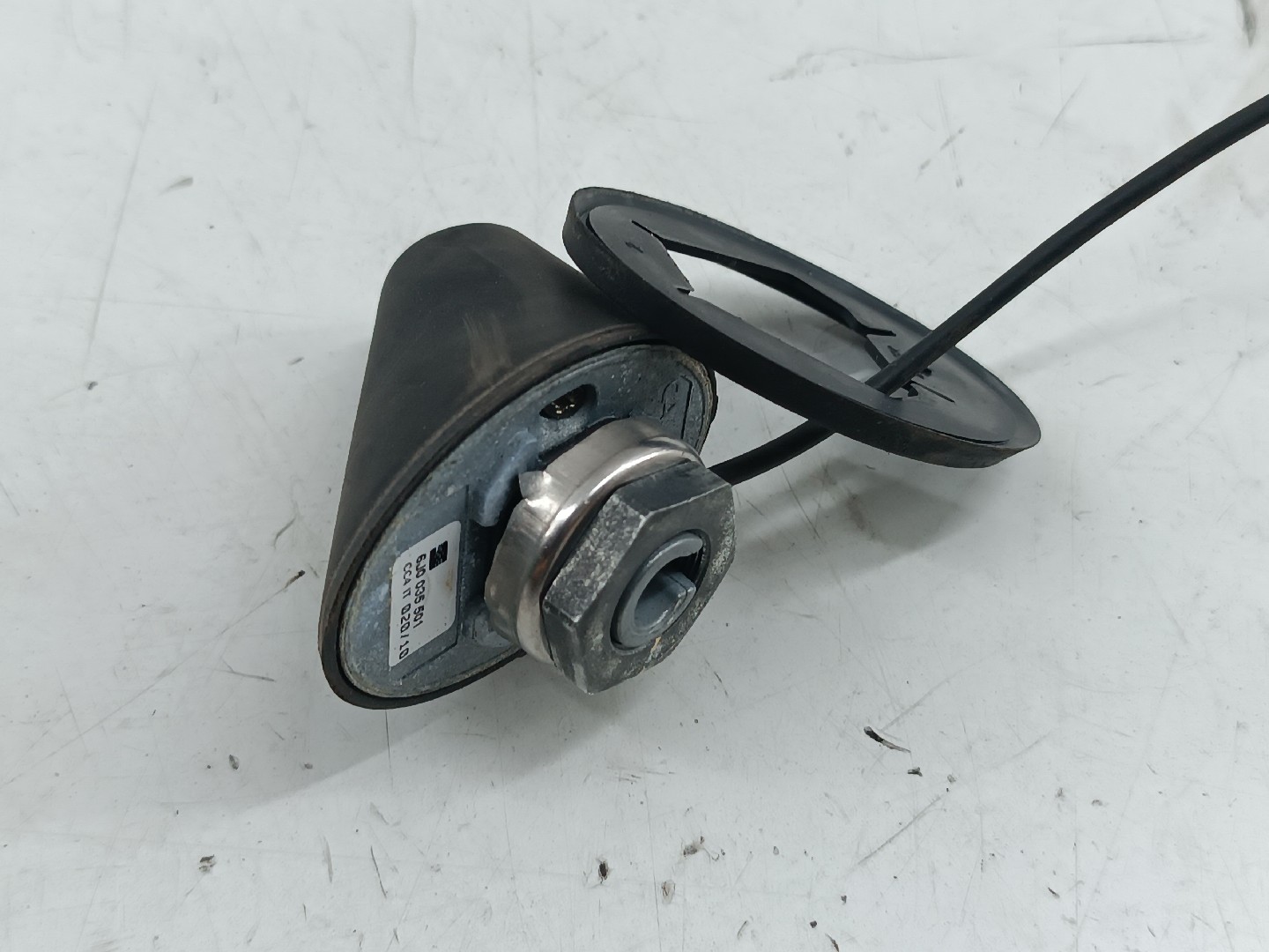 Base De Antena SEAT IBIZA IV (6J5, 6P1) | 08 - 17