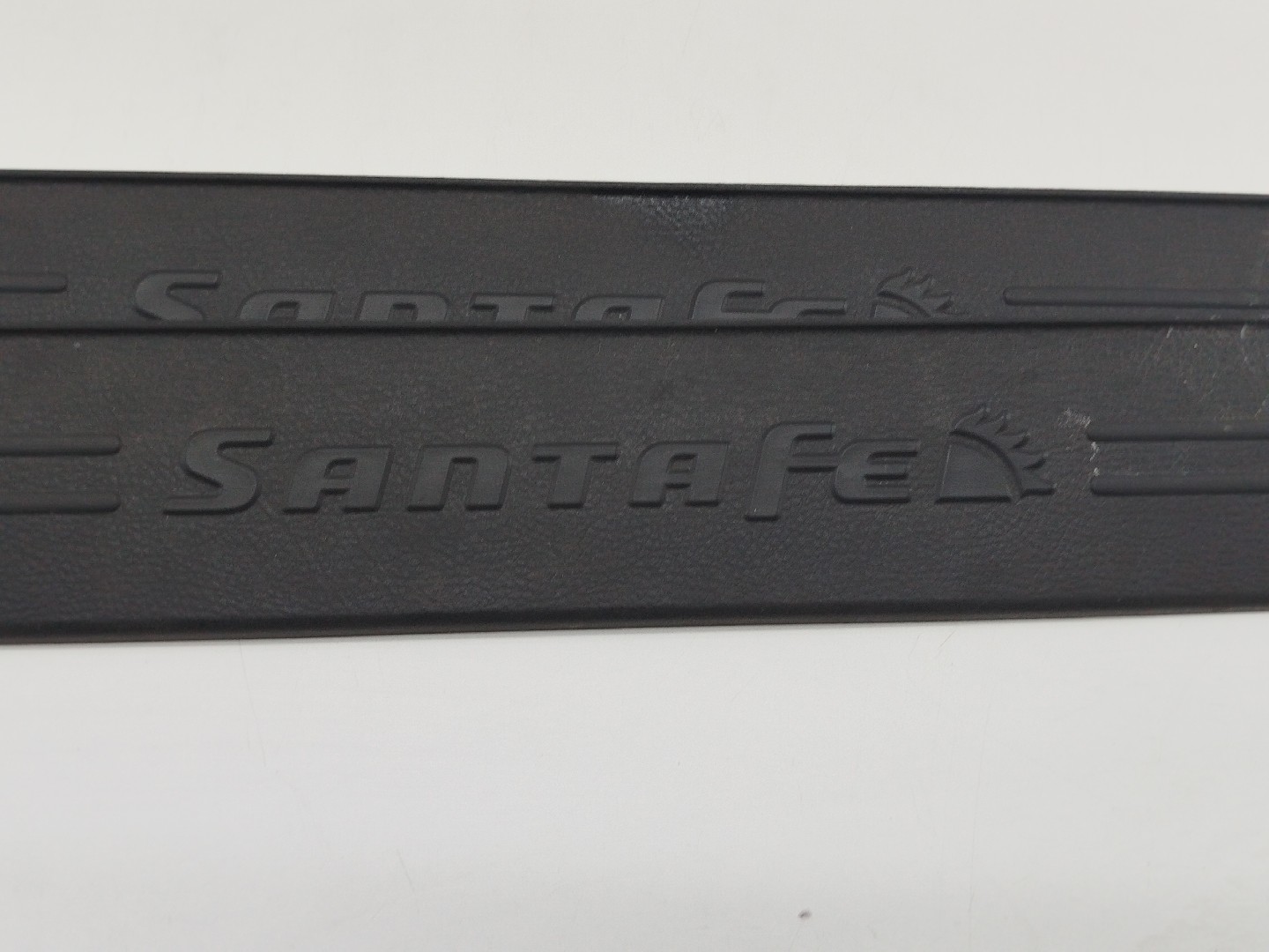 Conjunto de Fixação acabamento soleira HYUNDAI SANTA FÉ II (CM) | 05 - 15 Imagem-1