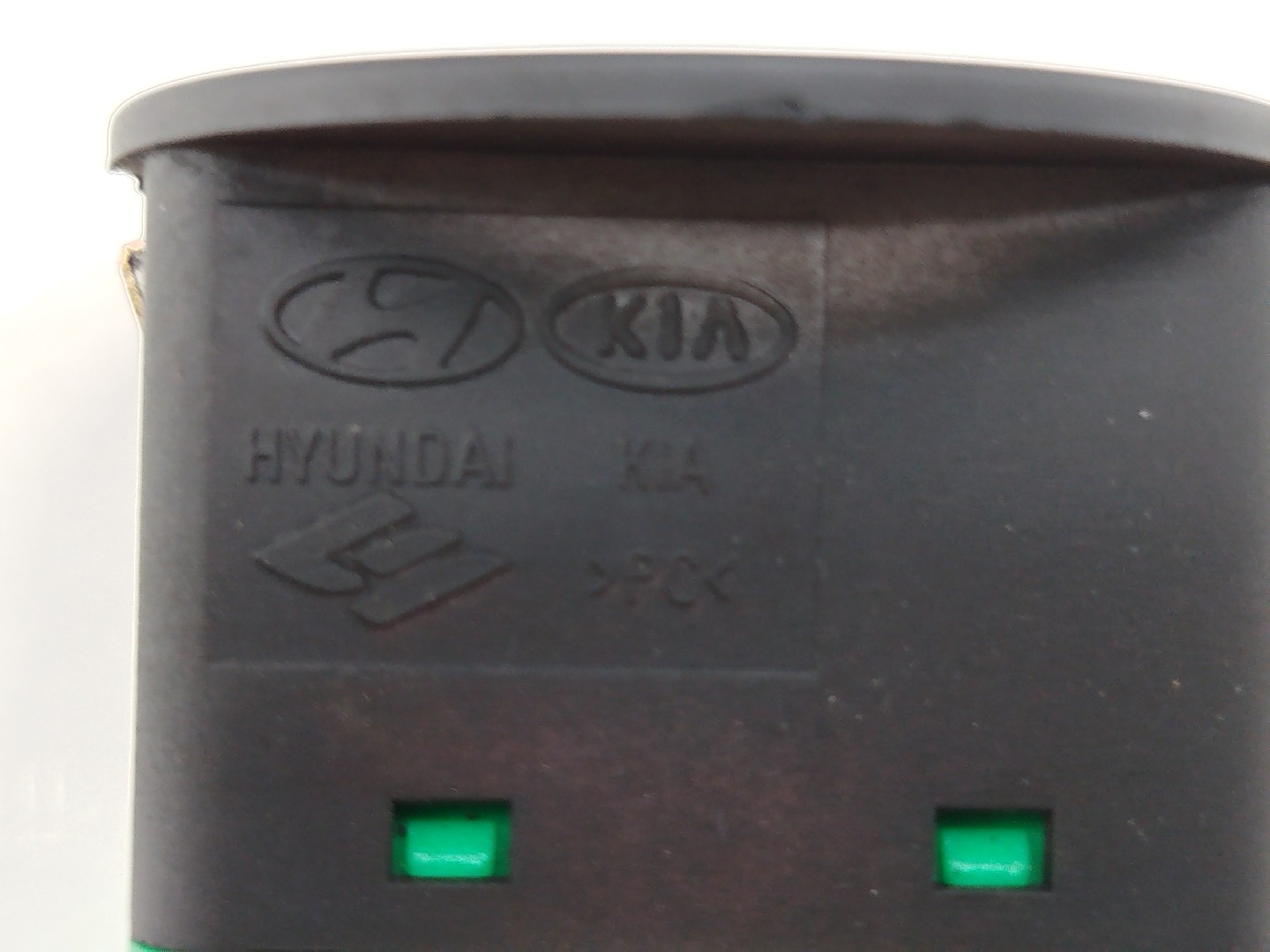 Botão de airbag de passageiro HYUNDAI SANTA FÉ II (CM) | 05 - 15 Imagem-2