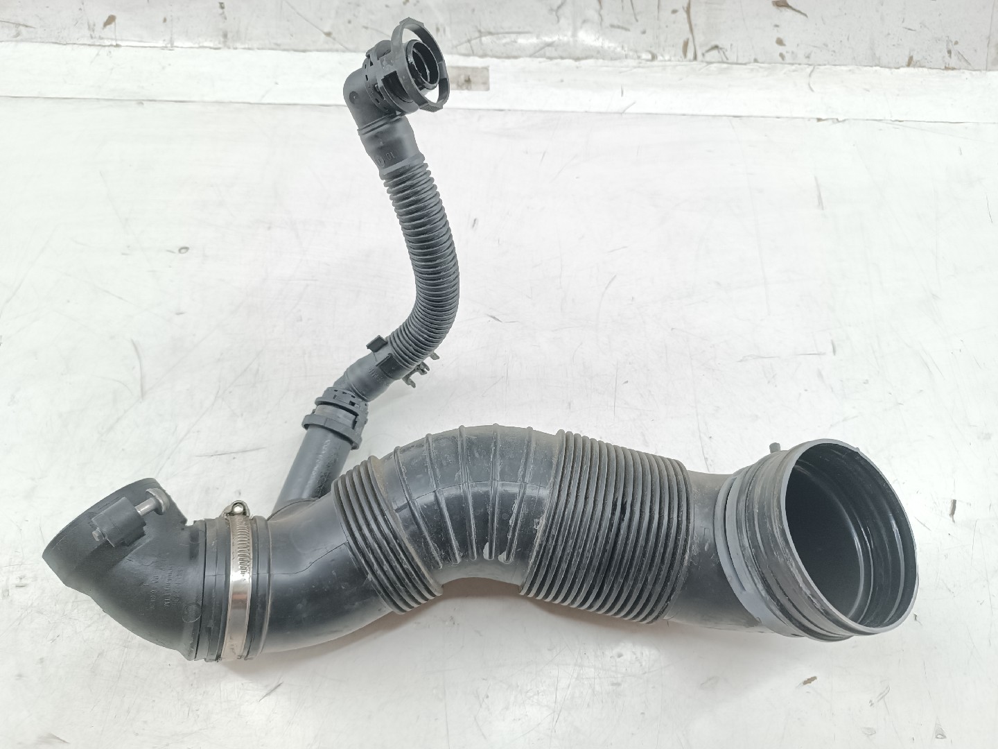 Tubo / Duto de admissão VOLKSWAGEN TIGUAN (5N_) | 07 - 18
