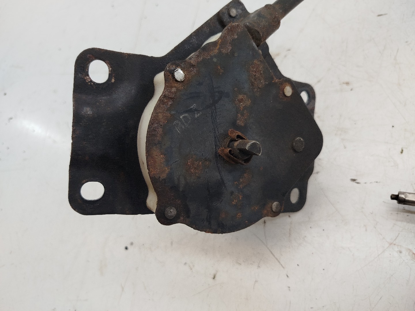 Suporte de pneu suplente HYUNDAI SANTA FÉ II (CM) | 05 - 15 Imagem-1