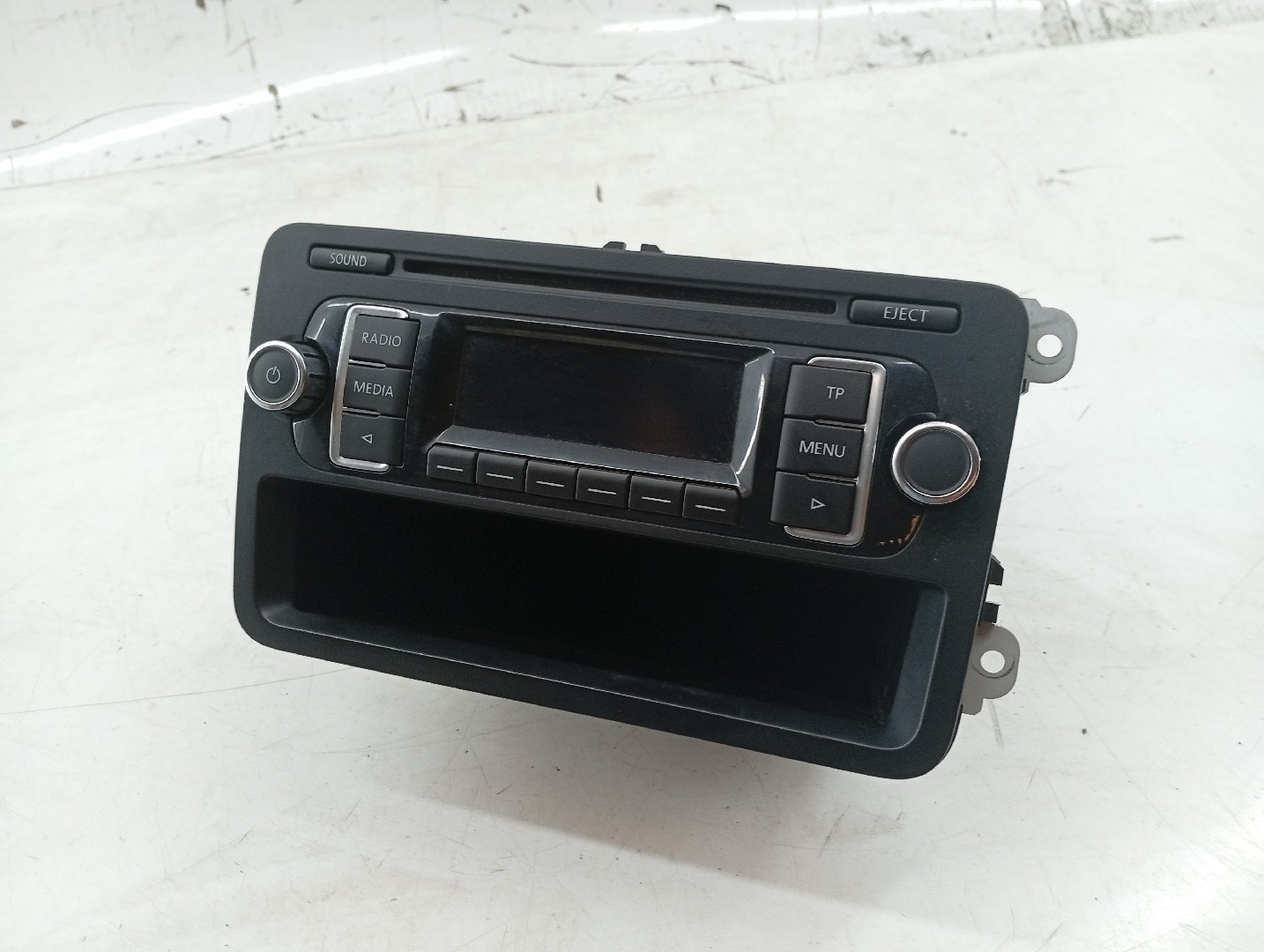 Rádio VOLKSWAGEN TIGUAN (5N_) | 07 - 18 Imagem-5