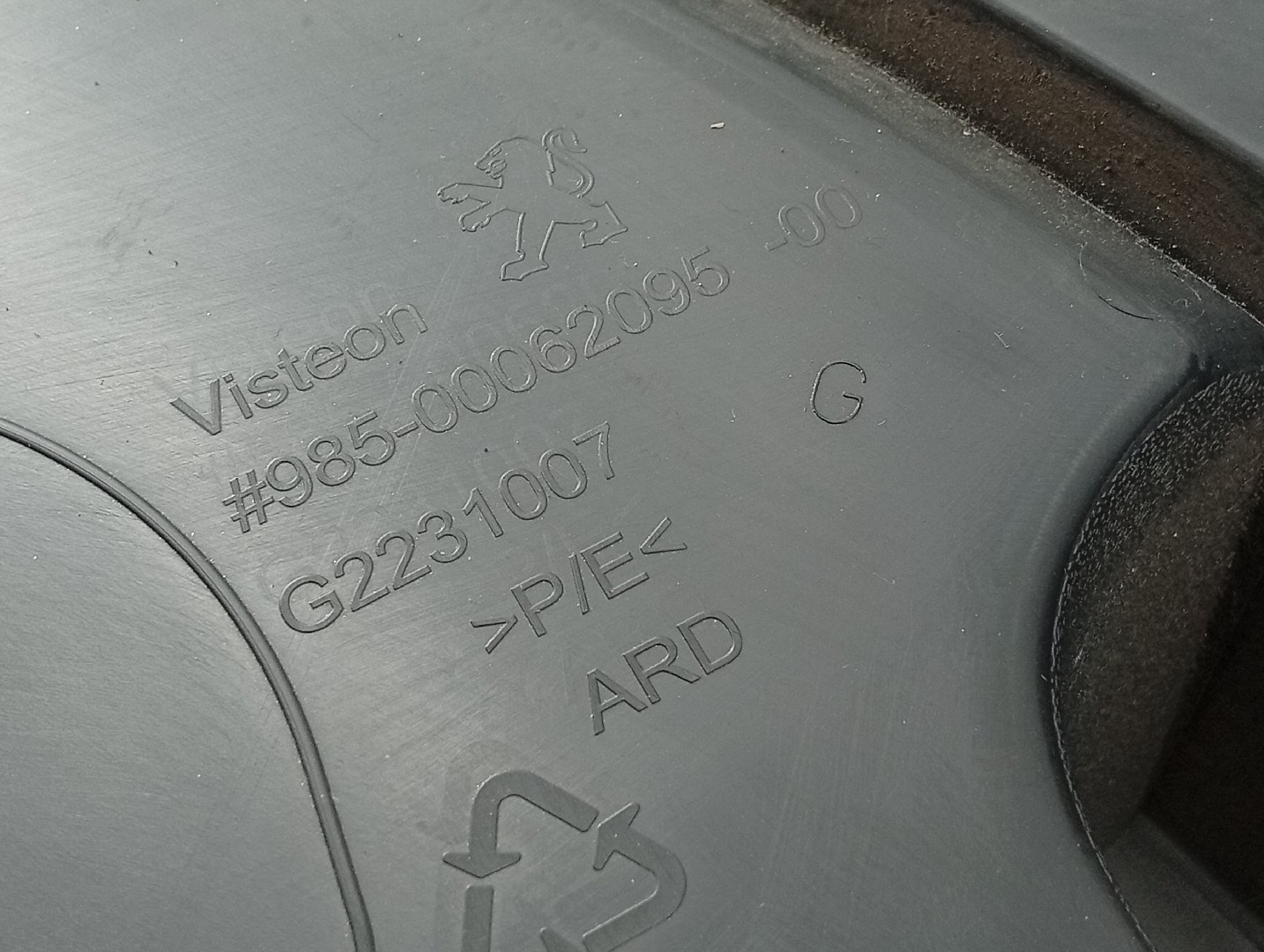 Quartela de porta trás direita PEUGEOT 508 SW I (8E_) | 10 - 18 Imagem-5