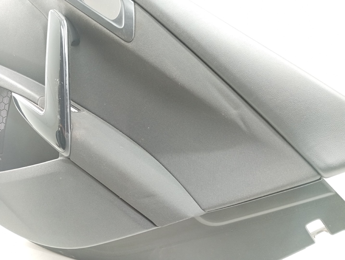 Quartela de porta trás direita PEUGEOT 508 SW I (8E_) | 10 - 18 Imagem-10