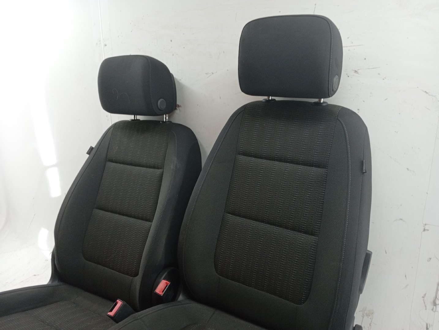 Conjunto de bancos com airbags VOLKSWAGEN TIGUAN (5N_) | 07 - 18 Imagem-8