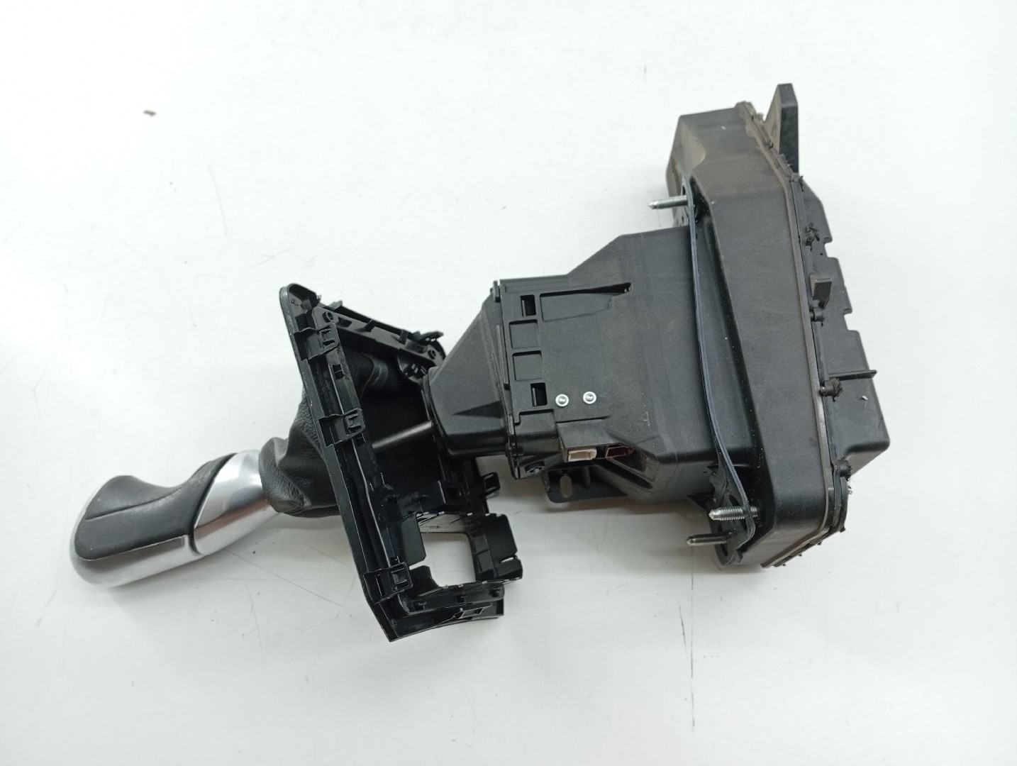 Selector de Velocidade Automático PEUGEOT 508 SW I (8E_) | 10 - 18 Imagem-1
