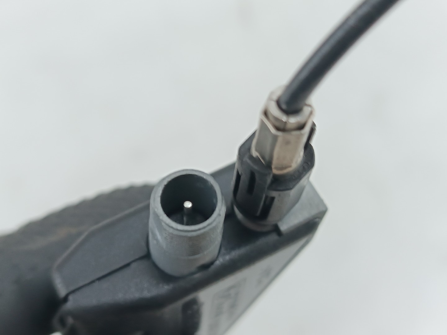 Amplificador de antena MERCEDES-BENZ A-CLASS (W168) | 97 - 05 Imagem-1