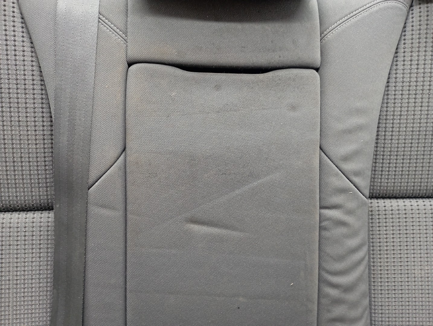 Conjunto de bancos com airbags PEUGEOT 508 SW I (8E_) | 10 - 18 Imagem-2