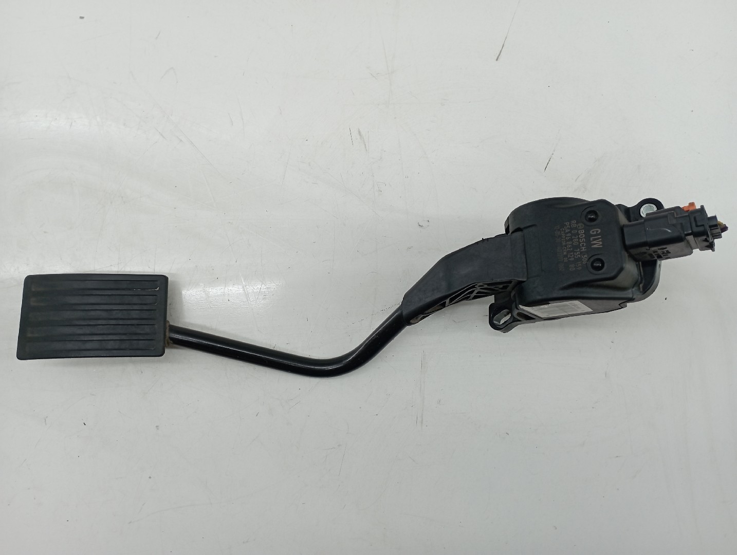 Pedal acelerador PEUGEOT 508 SW I (8E_) | 10 - 18