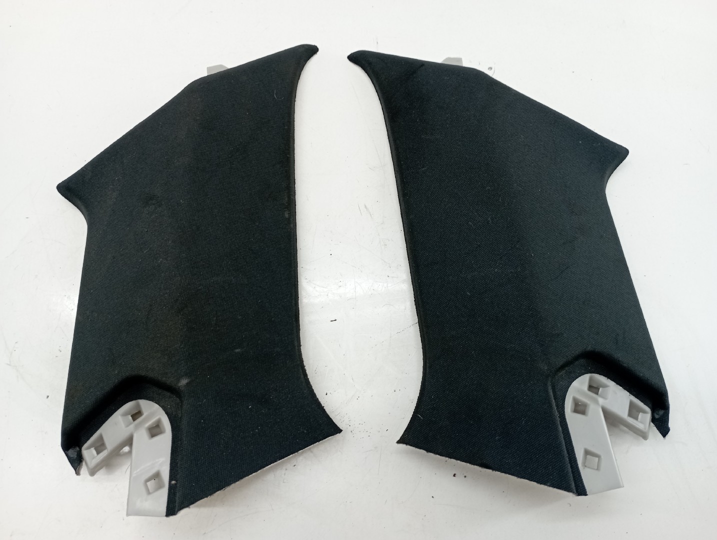 Moldura de pilar C PEUGEOT 508 SW I (8E_) | 10 - 18