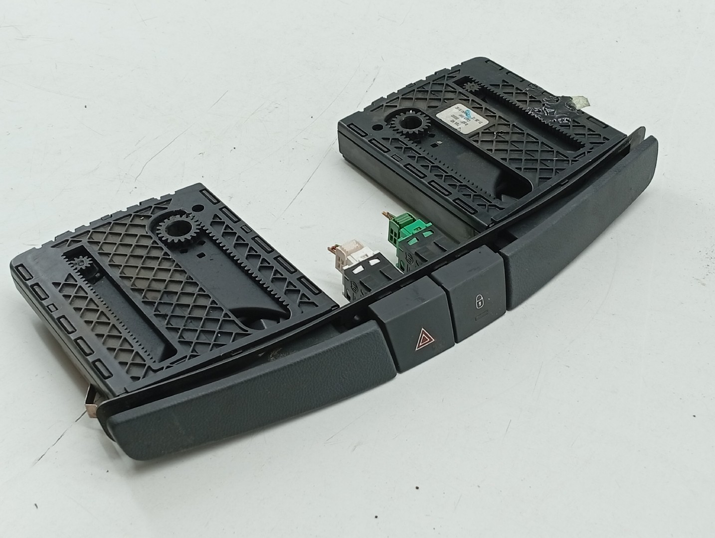 Porta copos PEUGEOT 508 SW I (8E_) | 10 - 18