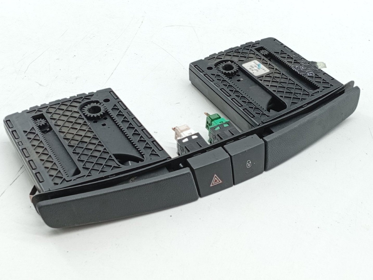 Porta copos PEUGEOT 508 SW I (8E_) | 10 - 18 Imagem-4