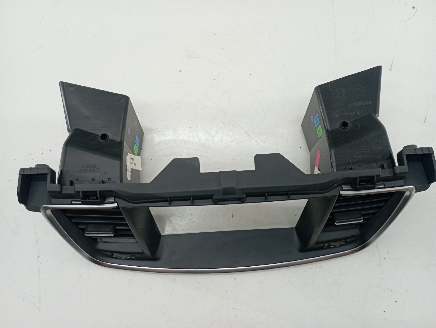 Difusor de ar central PEUGEOT 508 SW I (8E_) | 10 - 18 Imagem-5