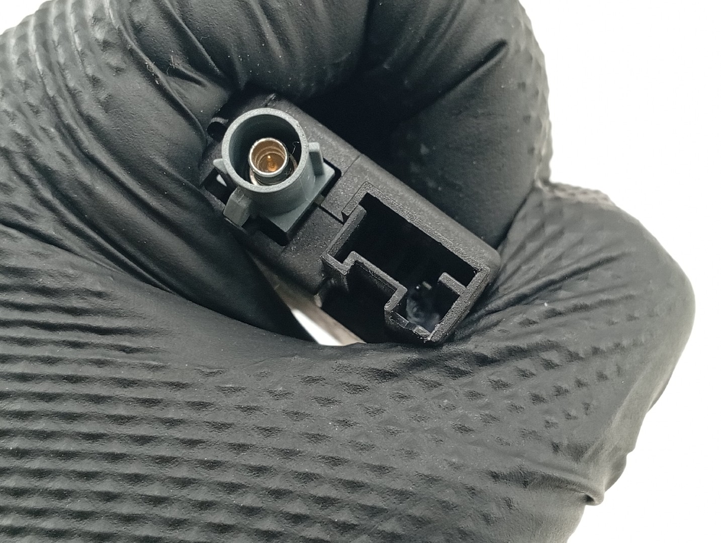 Amplificador de antena PEUGEOT 508 SW I (8E_) | 10 - 18 Imagem-3