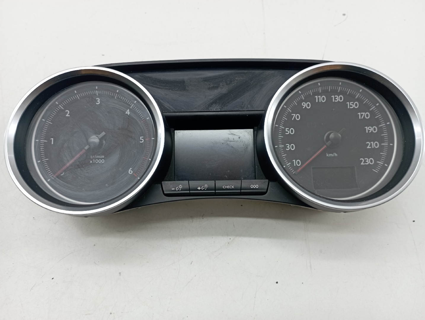 Quadrante PEUGEOT 508 SW I (8E_) | 10 - 18