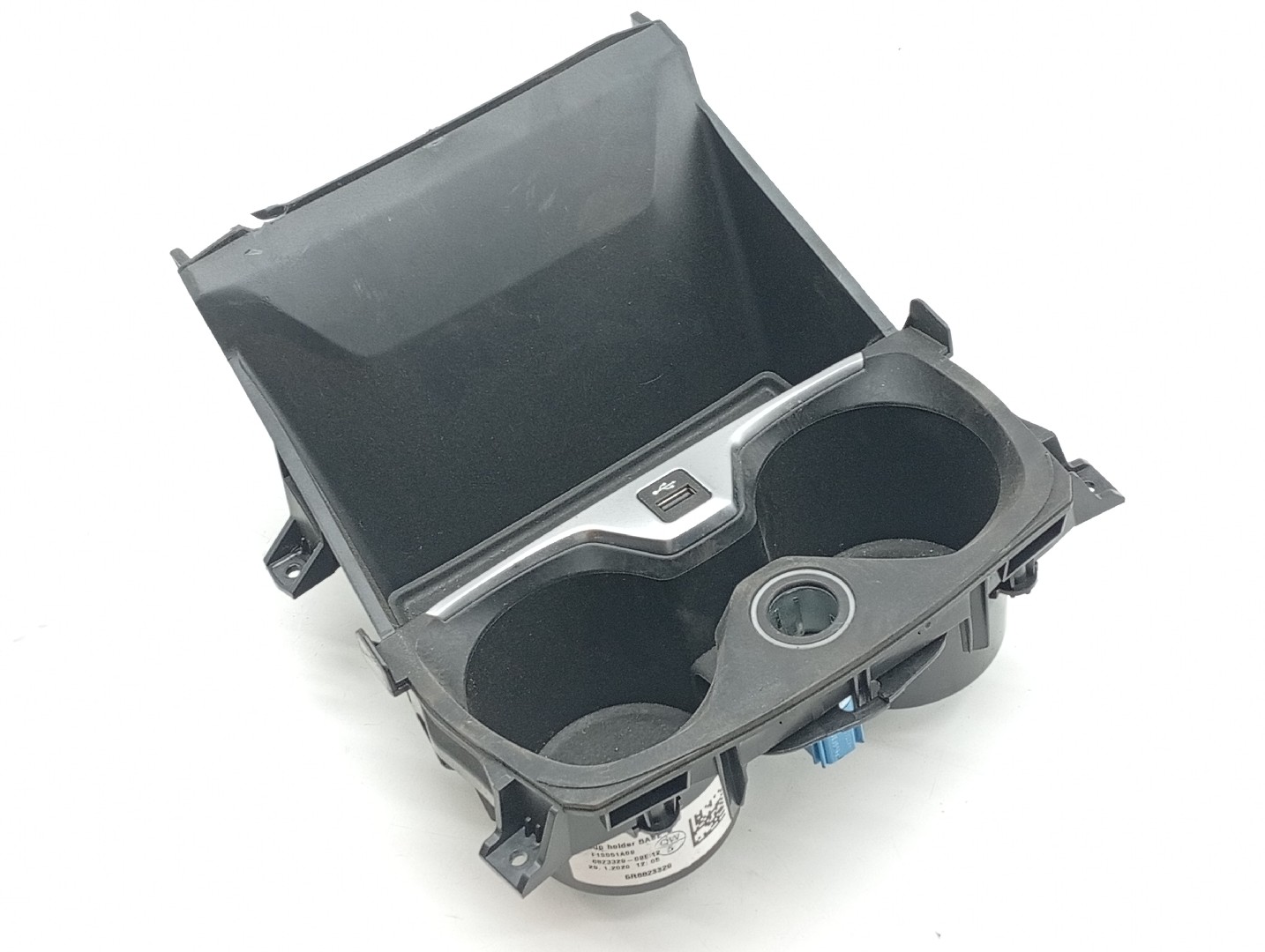 Porta copos BMW 1 (F40) | 19 -  Imagem-8