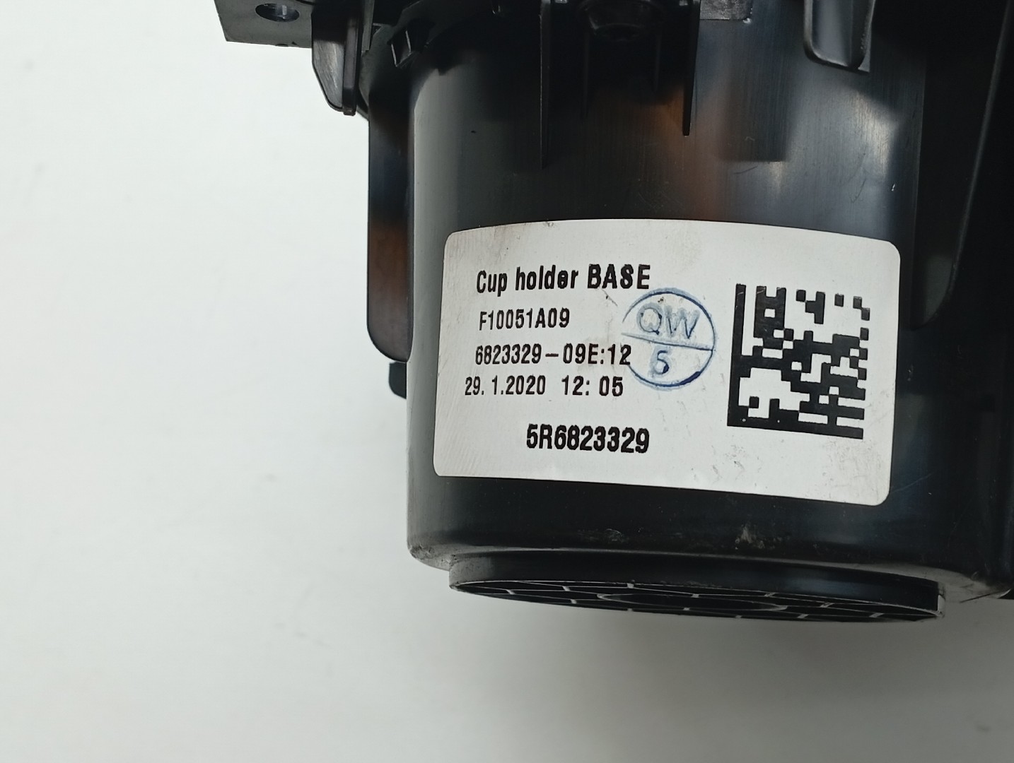 Porta copos BMW 1 (F40) | 19 -  Imagem-5