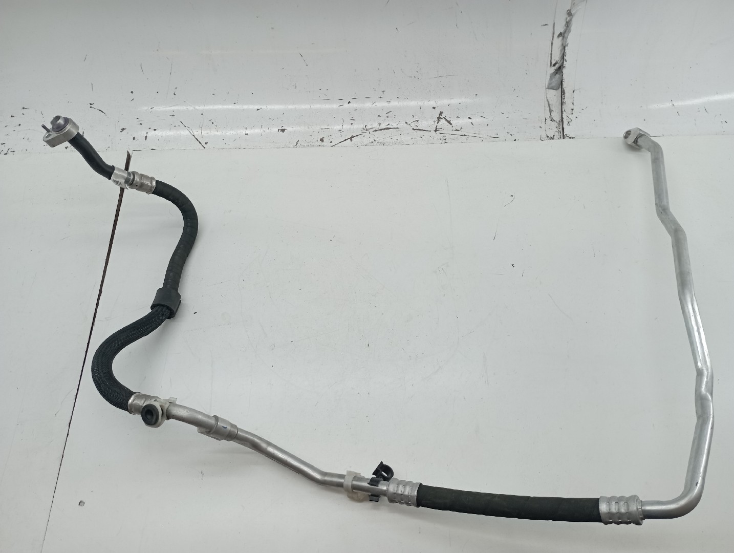Tubos de Ac BMW 1 (F40) | 19 - 