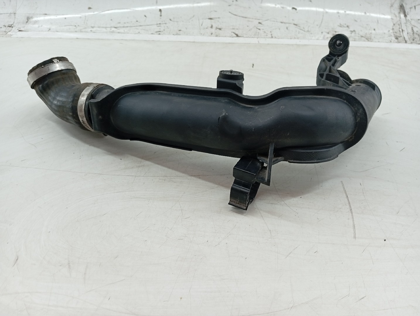 Tubagem do Intercooler VOLKSWAGEN TIGUAN (5N_) | 07 - 18 Imagem-2