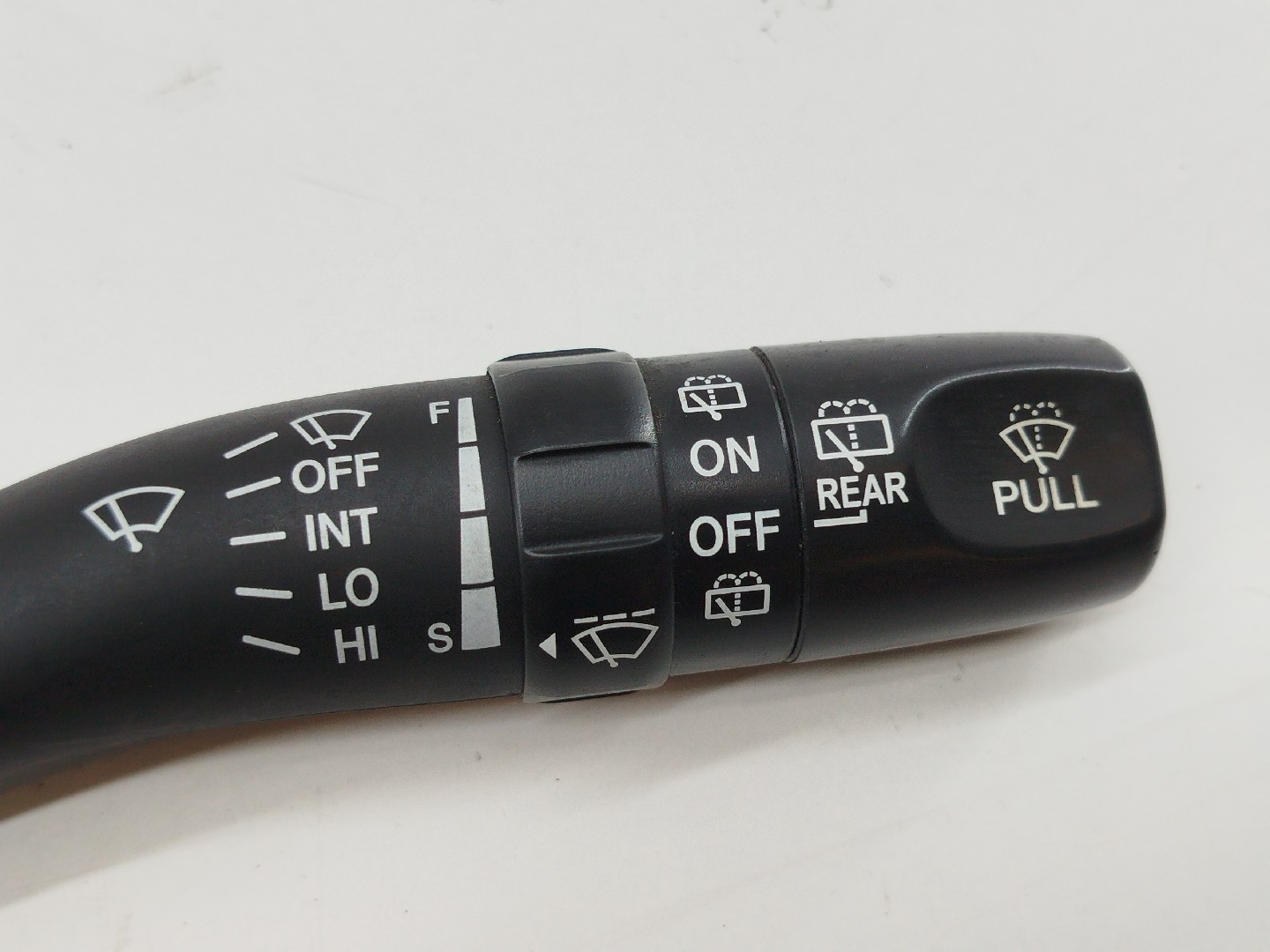 Comutador de limpa-para-brisas HYUNDAI SANTA FÉ II (CM) | 05 - 15 Imagem-1