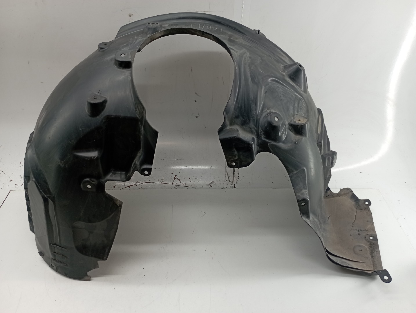 Cava de Roda Frente Direita BMW 1 (F40) | 19 - 
