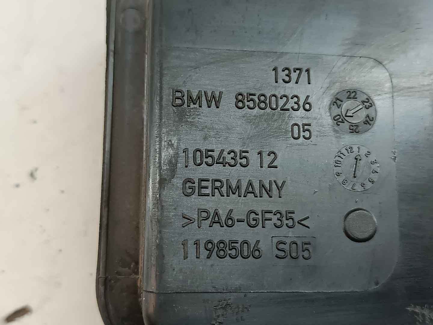 Ressonador de ar BMW 1 (F40) | 19 -  Imagem-1