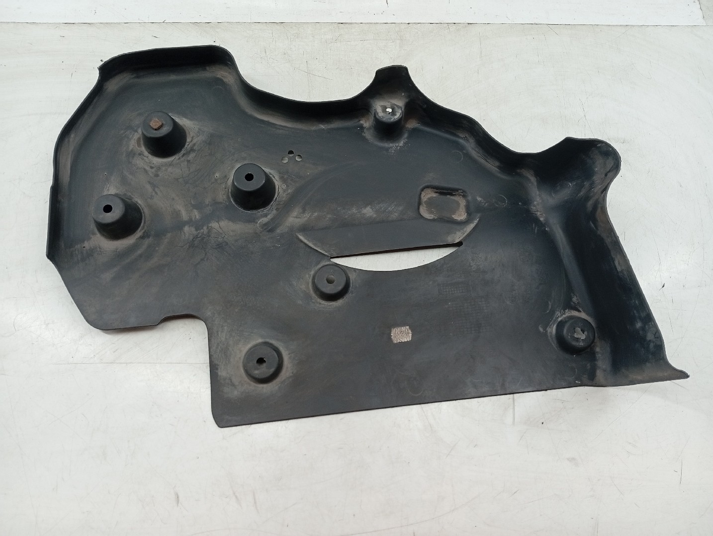 Proteção de Motor BMW 1 (F40) | 19 - 