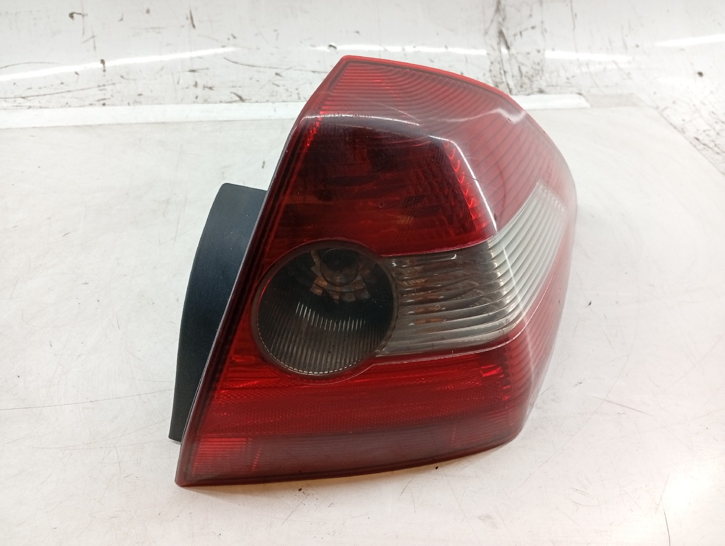 Farolim Stop Direito RENAULT MEGANE II três volumes (LM0/1_) | 03 -  Imagem-5