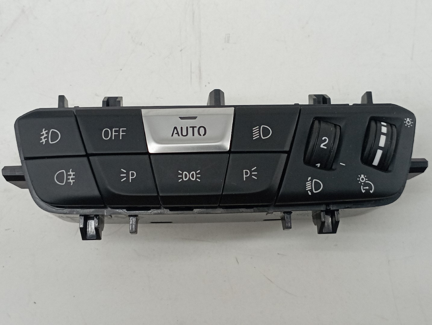 Regulador de luzes BMW 1 (F40) | 19 -  Imagem-6