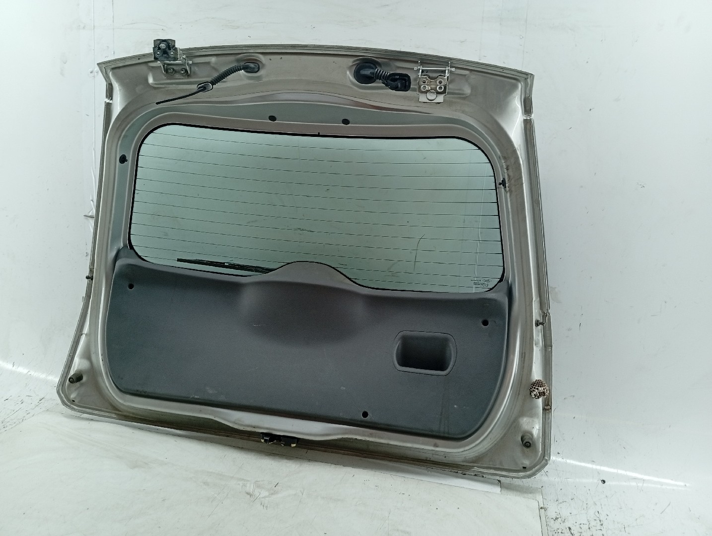 Porta de mala FORD FIESTA V (JH_, JD_) | 01 - 14 Imagem-5