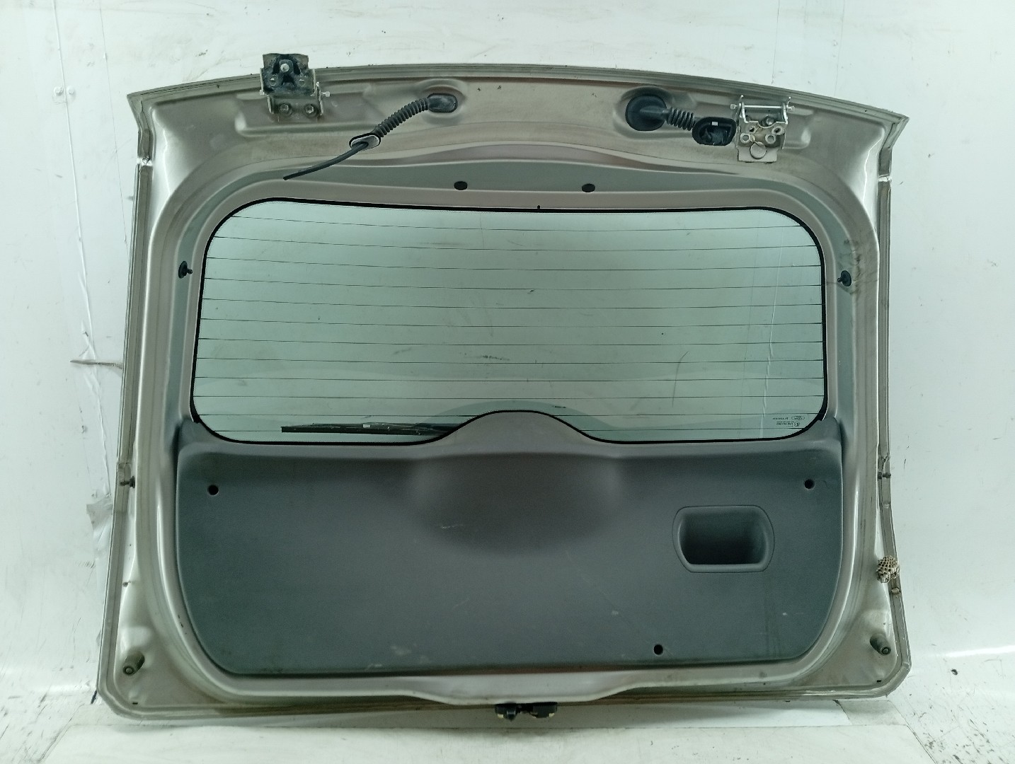 Porta de mala FORD FIESTA V (JH_, JD_) | 01 - 14 Imagem-3