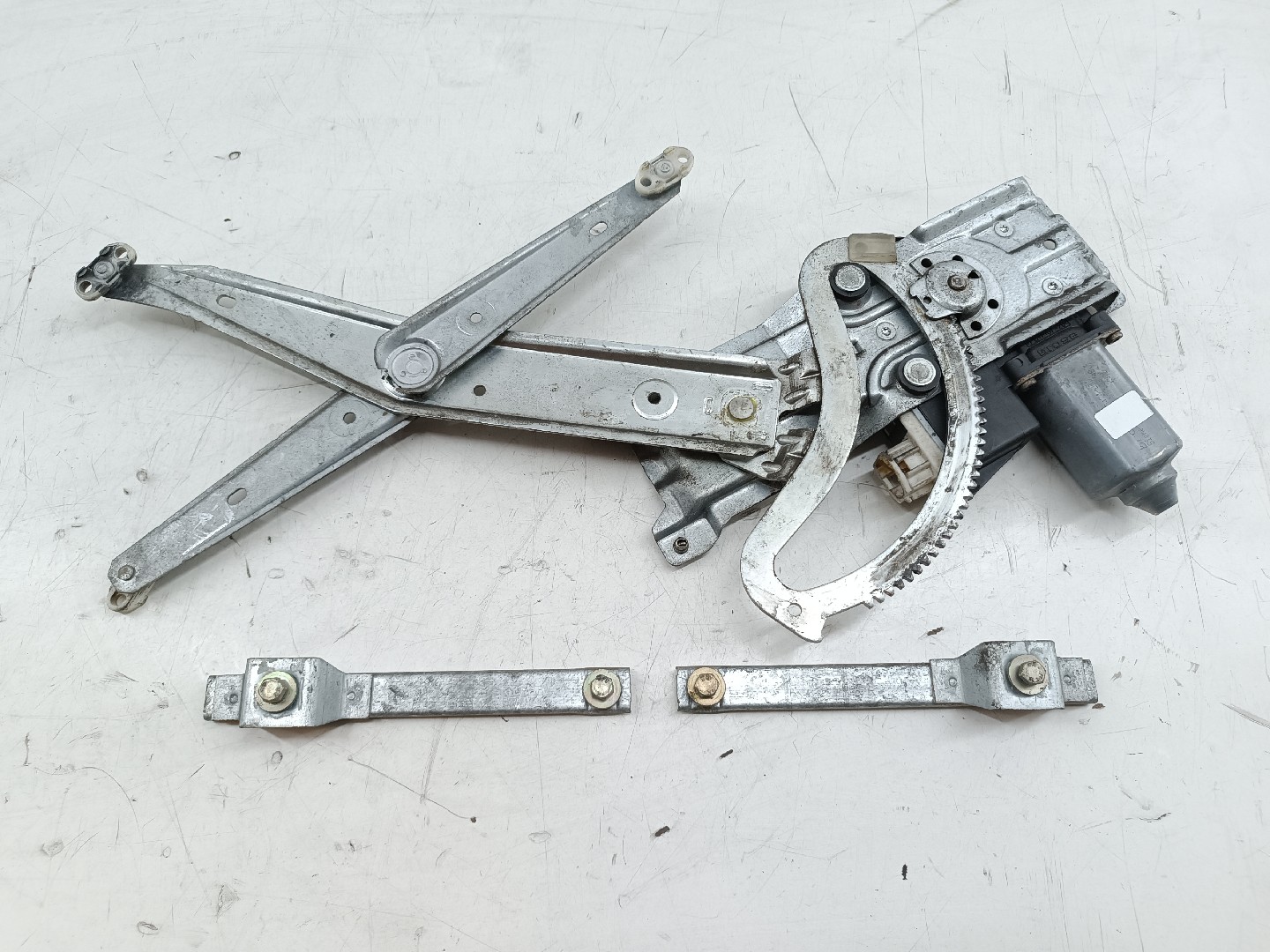 Motor e elevador de vidro frente direito OPEL CORSA B (S93) | 93 - 02 Imagem-5