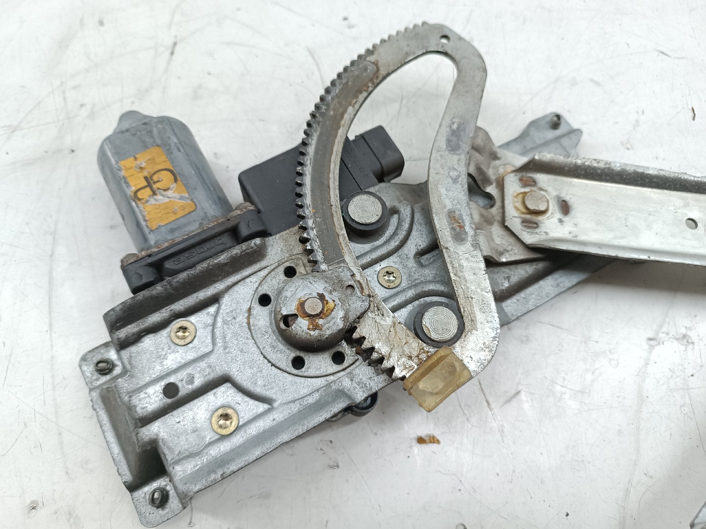 Motor e elevador de vidro frente direito OPEL CORSA B Caixa (S93) | 94 - 01 Imagem-5