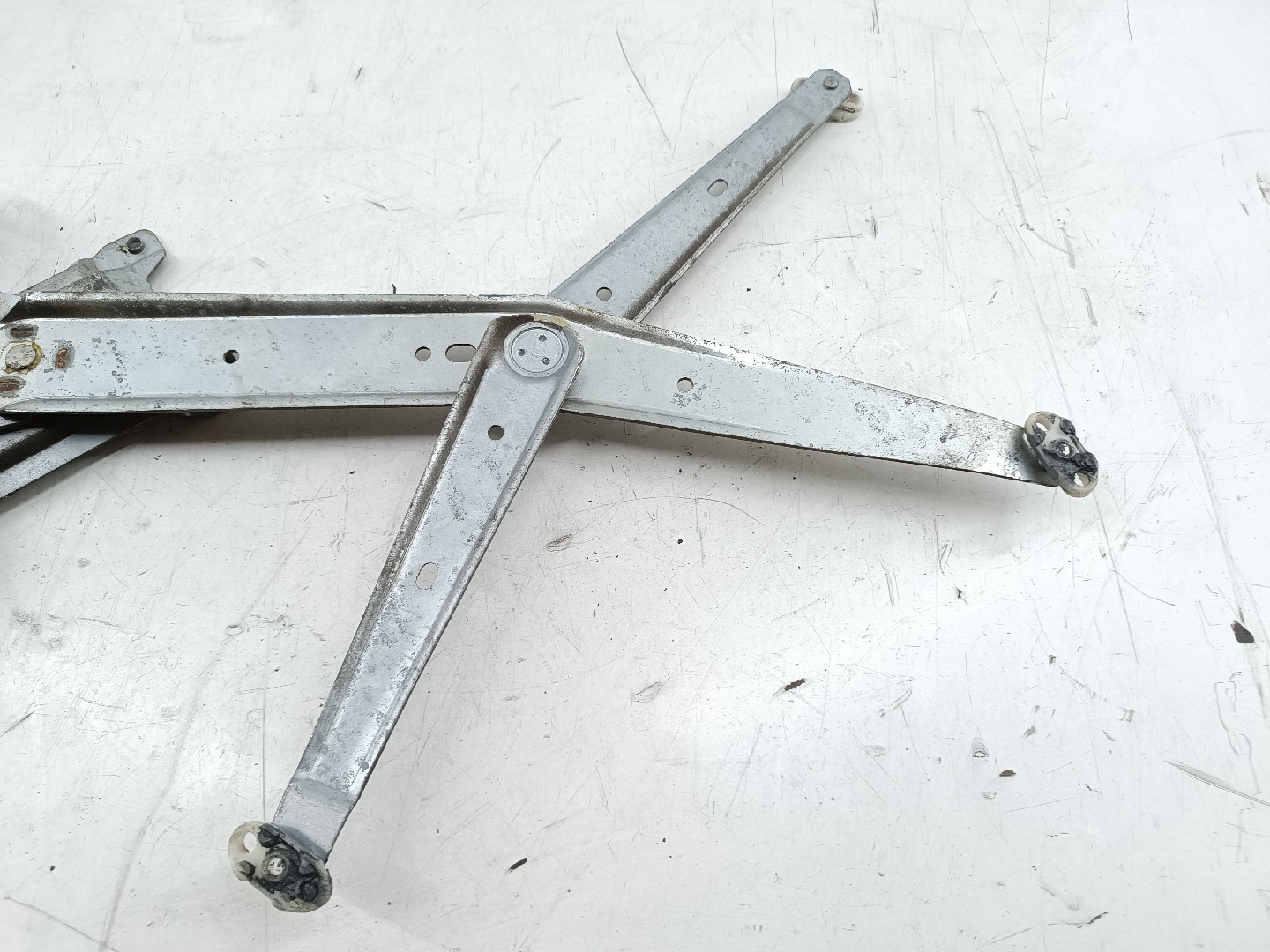 Motor e elevador de vidro frente direito OPEL CORSA B Caixa (S93) | 94 - 01 Imagem-4