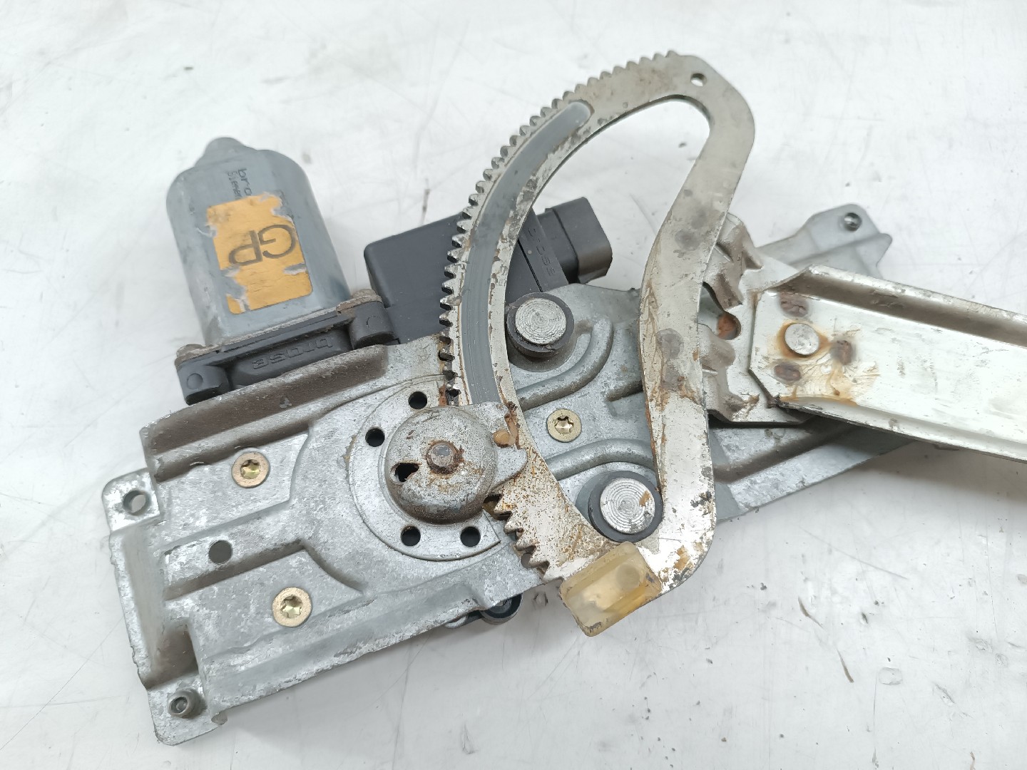 Motor e elevador de vidro frente direito OPEL CORSA B (S93) | 93 - 02 Imagem-4