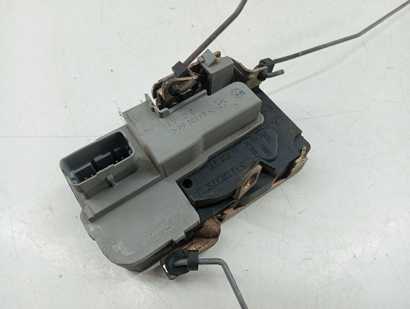 Fecho da Porta Frente Direito PEUGEOT 206 Hatchback (2A/C) | 98 - 12 Imagem-1