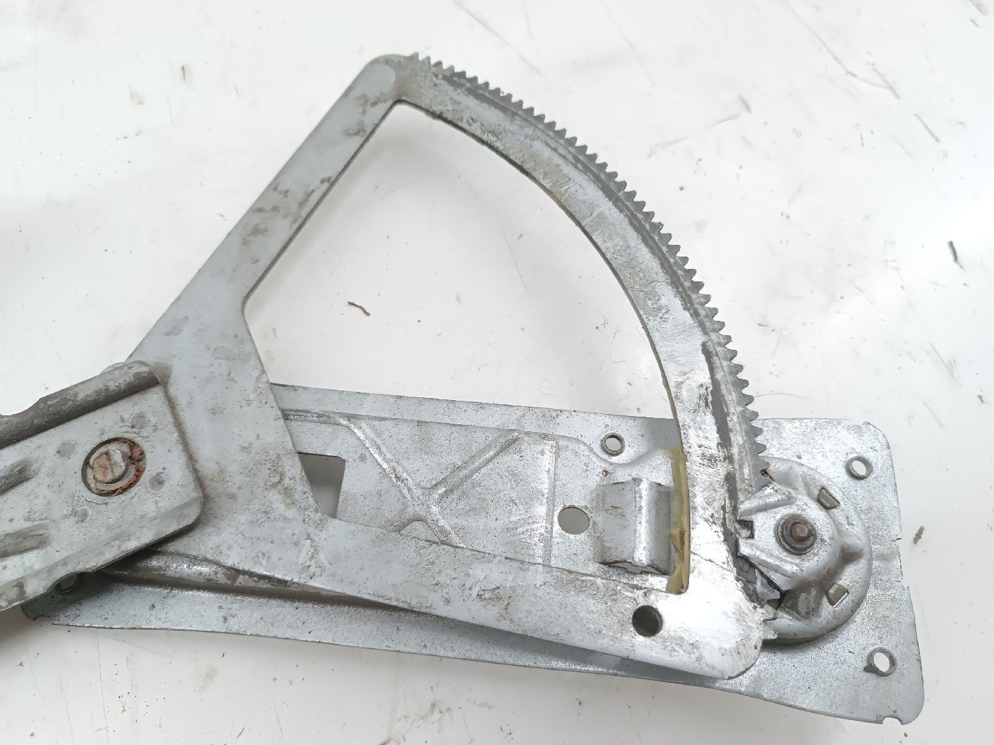 Elevador Frente Esquerdo Manual OPEL CORSA B Caixa (S93) | 94 - 01 Imagem-4