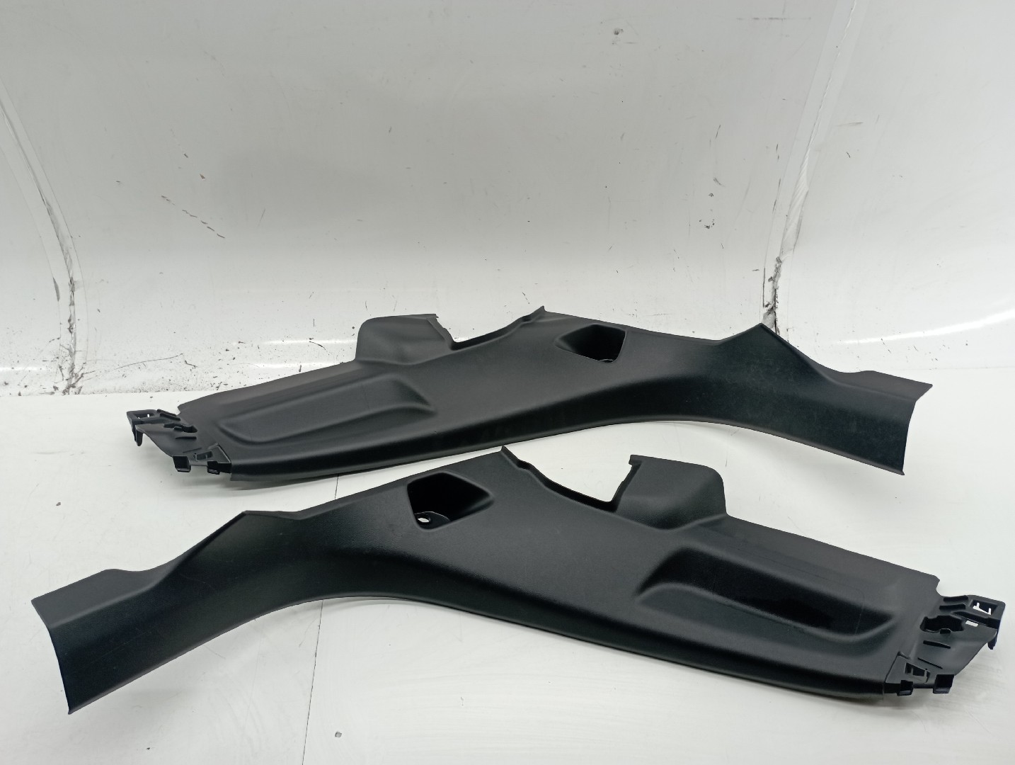 Moldura de soleira de porta PEUGEOT 2008 II (U_) | 19 - 