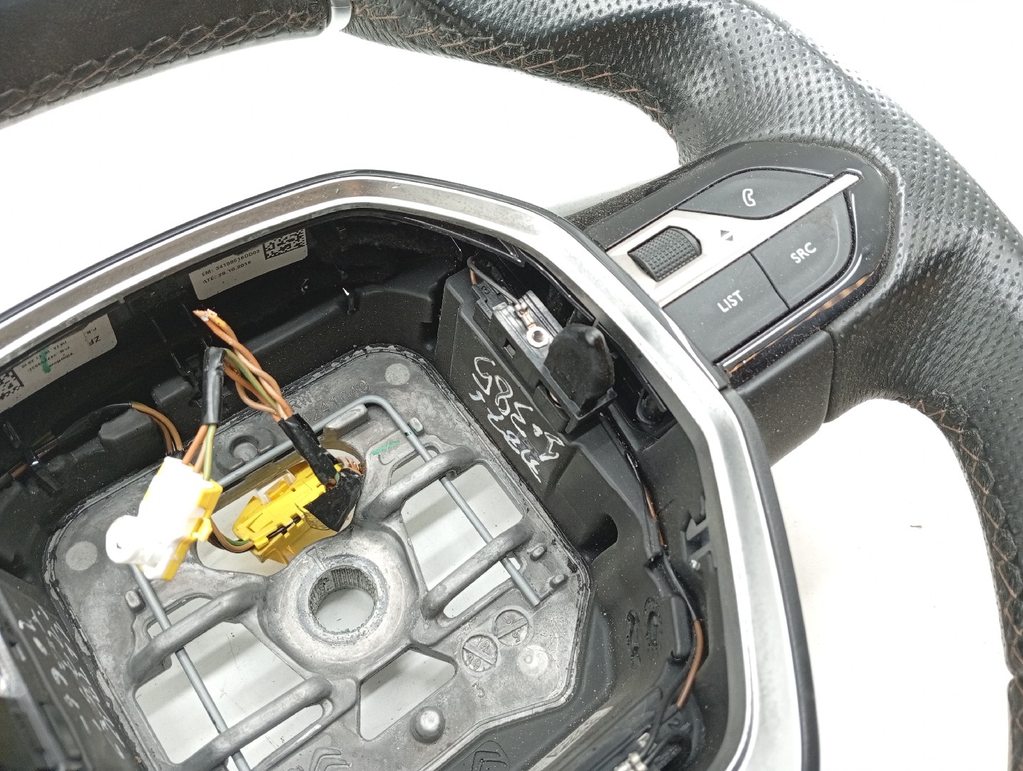 steering wheel PEUGEOT 3008 SUV (M_) | 16 -  Imagem-2